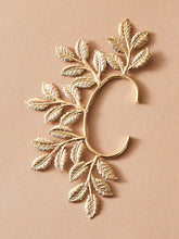 Load image into Gallery viewer, Gold leaf ear climber